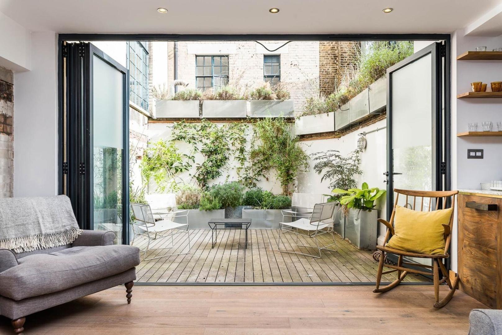 Stunning 3bd Flat Shoreditch With Hidden Garden * Londra